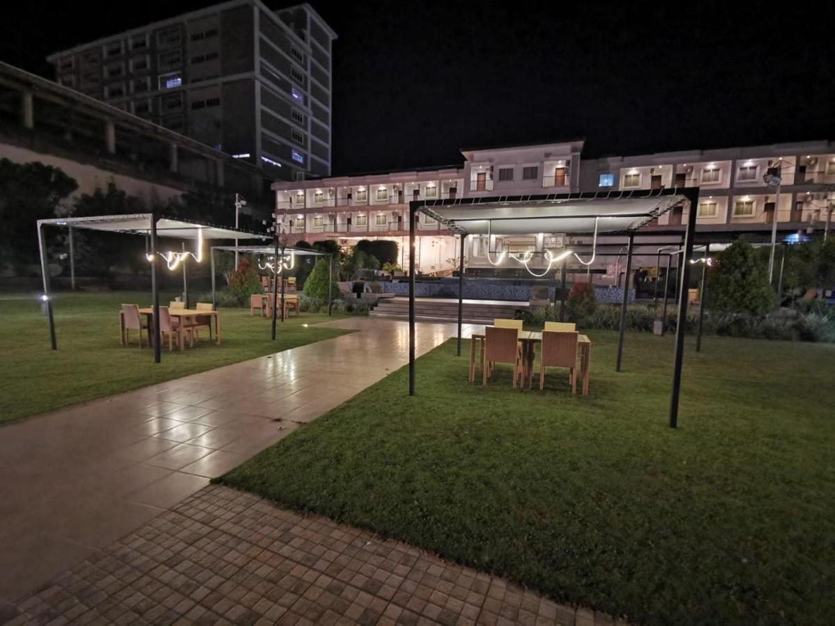 Naka Hotel Kupang Kupang (East Nusa Tenggara) Exterior foto