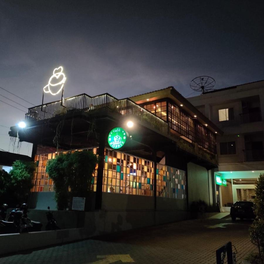 Naka Hotel Kupang Kupang (East Nusa Tenggara) Exterior foto